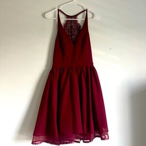 Women's Medium Maroon Homecoming Dress
